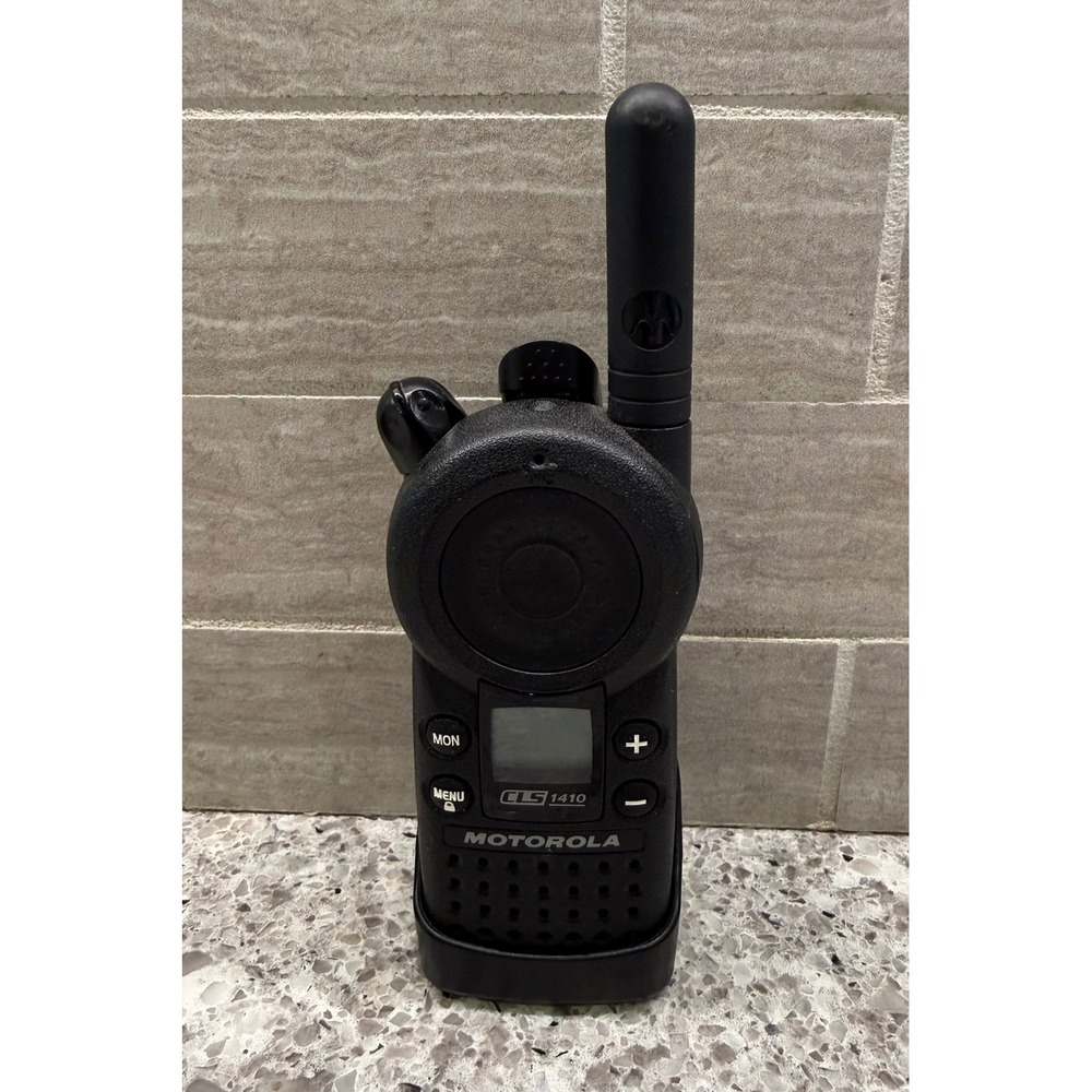 Motorola CLS 1410 2 Way Radio with Belt Clip and Rechargable Battery *untested* - Picture 8 of 8